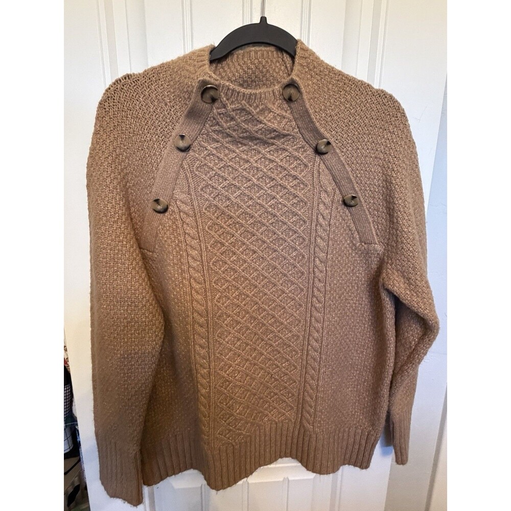 Ann Taylor Women M Camel Cable Knit Sweater Button Shoulder Raglan Pullover